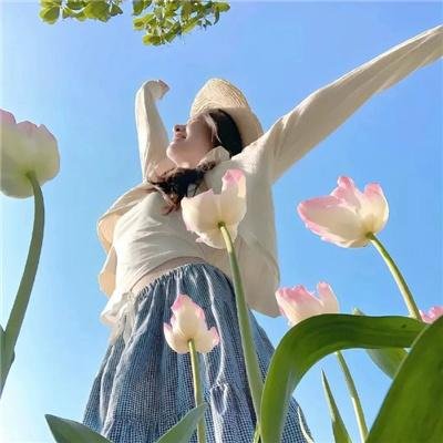 一条没有变成蓝色的鱼